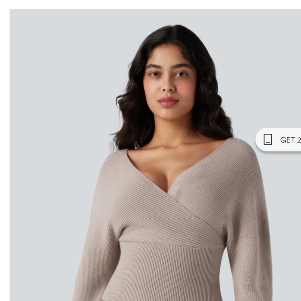 HALARA V-Neck Sweater in Taupe